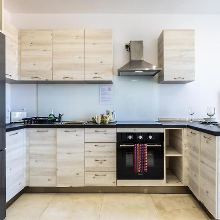 Serafina'S Apartment 5 Min Walk From St Julians San Ġwann 외부 사진